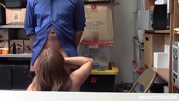 Placere intensa dupa muie senzationala si sex anal stramt